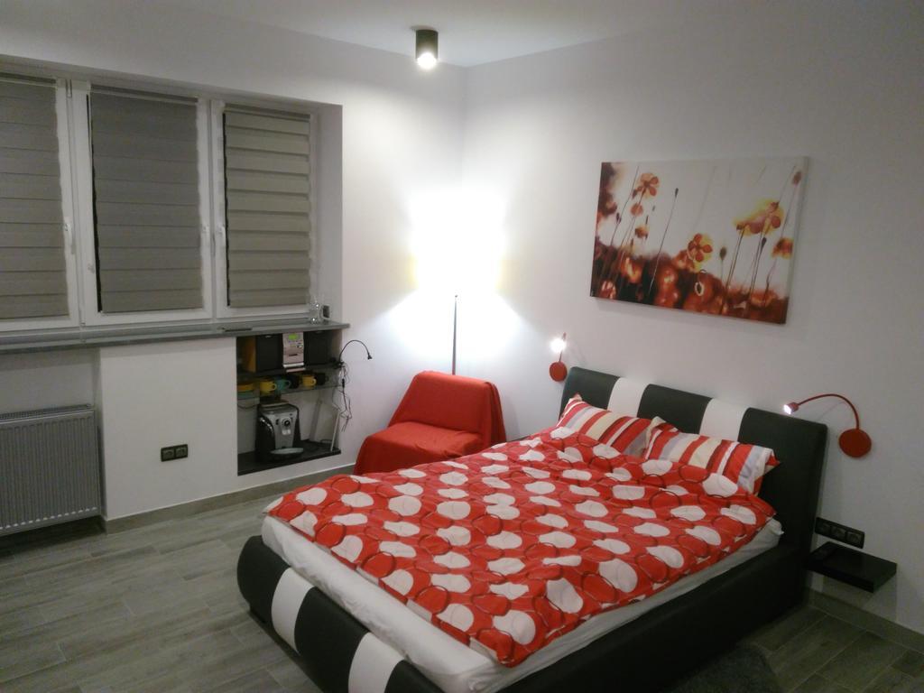 Apartament Salezego Warschau Buitenkant foto