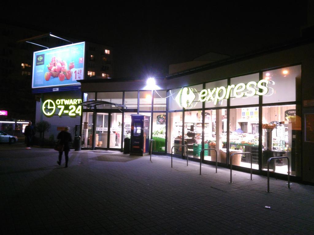 Apartament Salezego Warschau Buitenkant foto