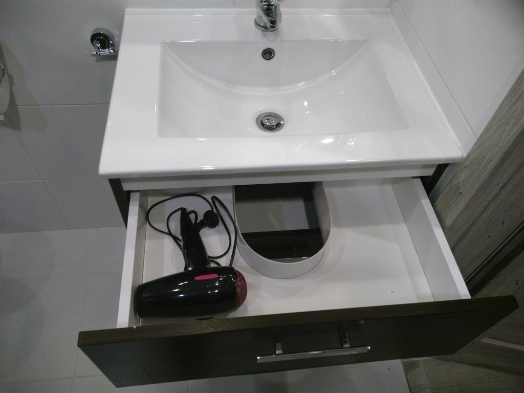 Apartament Salezego Warschau Buitenkant foto