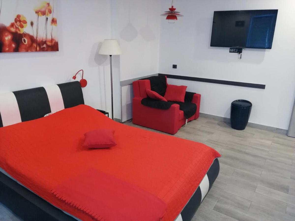 Apartament Salezego Warschau Buitenkant foto